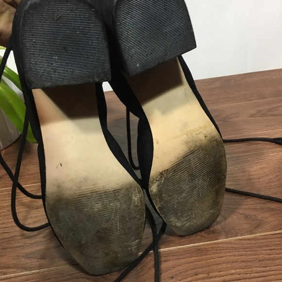 🌻 Design Lab Lord and Taylor Suede Tie Up Shoes🌻 - Picture 5 of 6